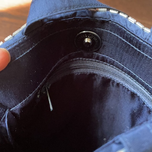 Hand beaded navy blue dragonfly purse - Picture 5 of 8